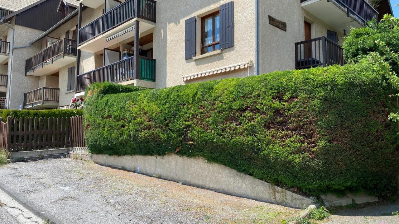 Embrun - Appartement 4/6 Personnes Avec Exterieurs Eksteriør billede