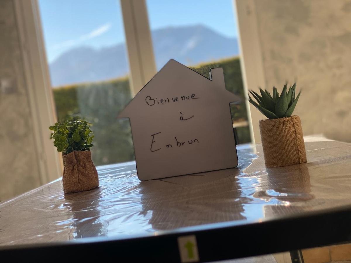 Embrun - Appartement 4/6 Personnes Avec Exterieurs Eksteriør billede