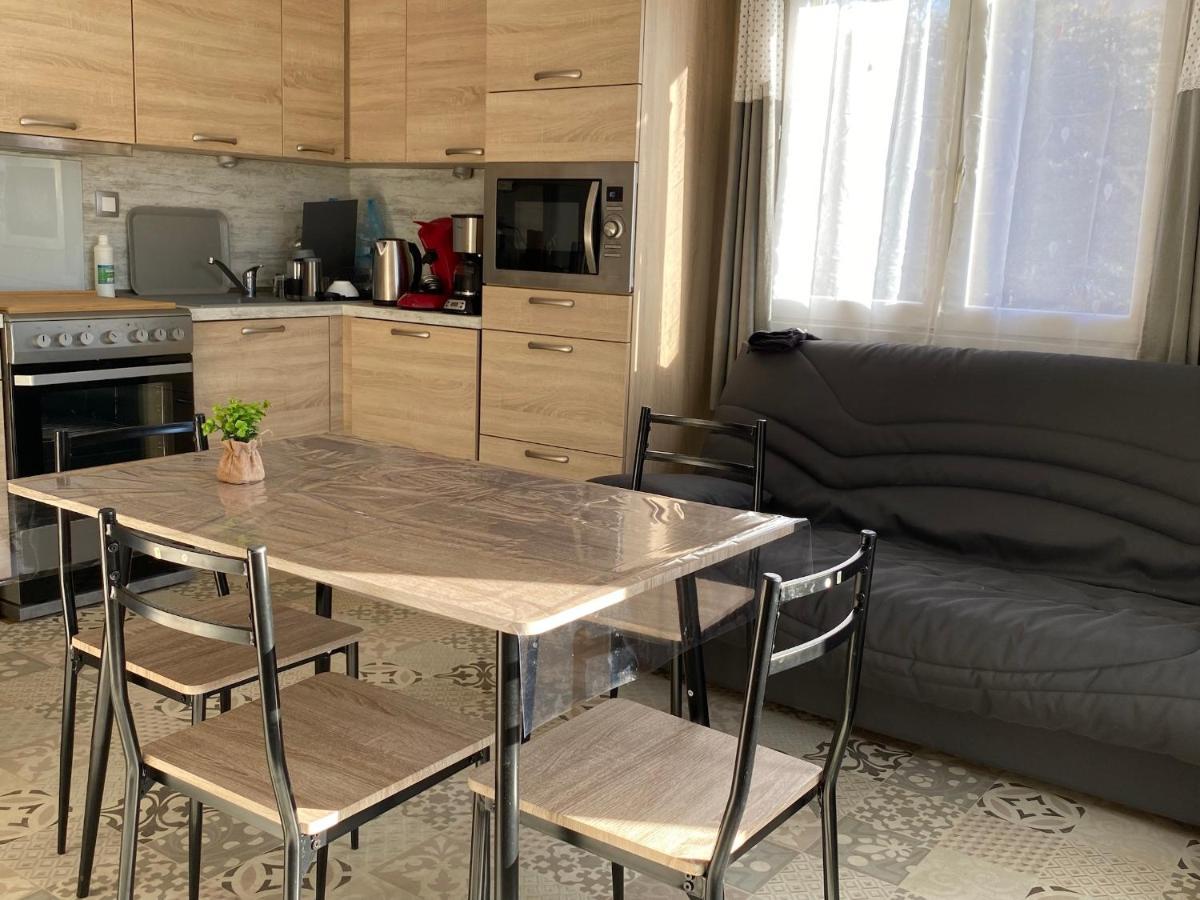 Embrun - Appartement 4/6 Personnes Avec Exterieurs Eksteriør billede